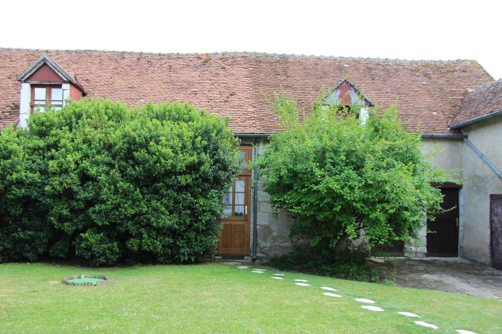 Le Clos De Chatres Oisly ภายนอก รูปภาพ